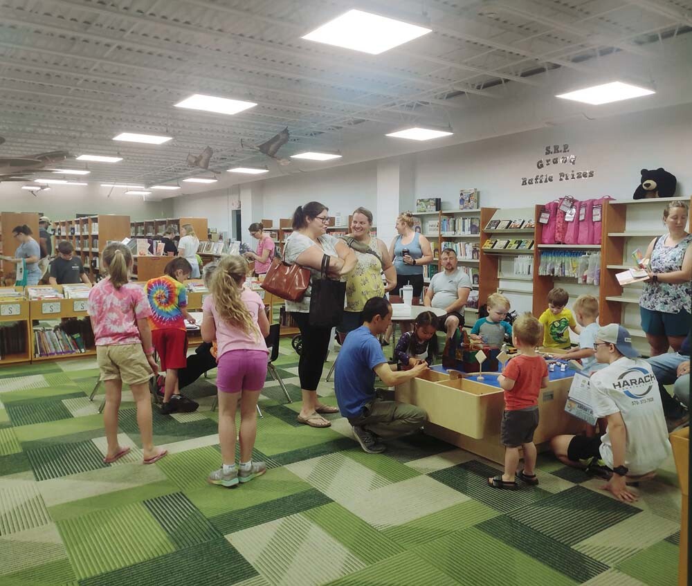 Elanco Library Catering to kids ... and their parents | TownLively